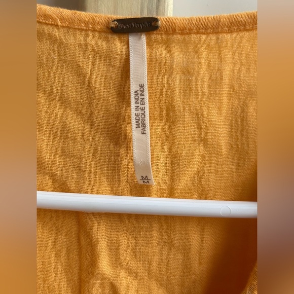 Free People | Yellow Boxy Tie Front Blouse
Size Medium - Picture 3 of 8